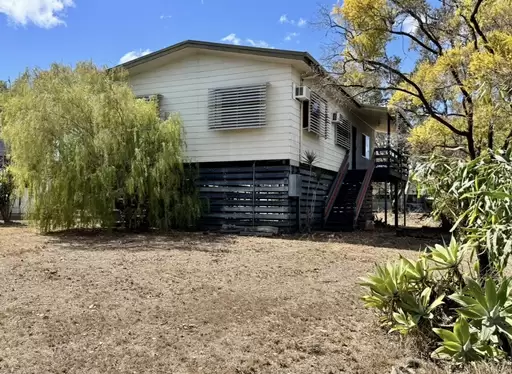 9 JACKSON Avenue, Moranbah For Sale by Infinity Property Specialists